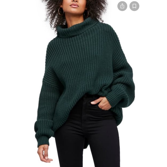 Evergreen Turtleneck Sweater Oversized 